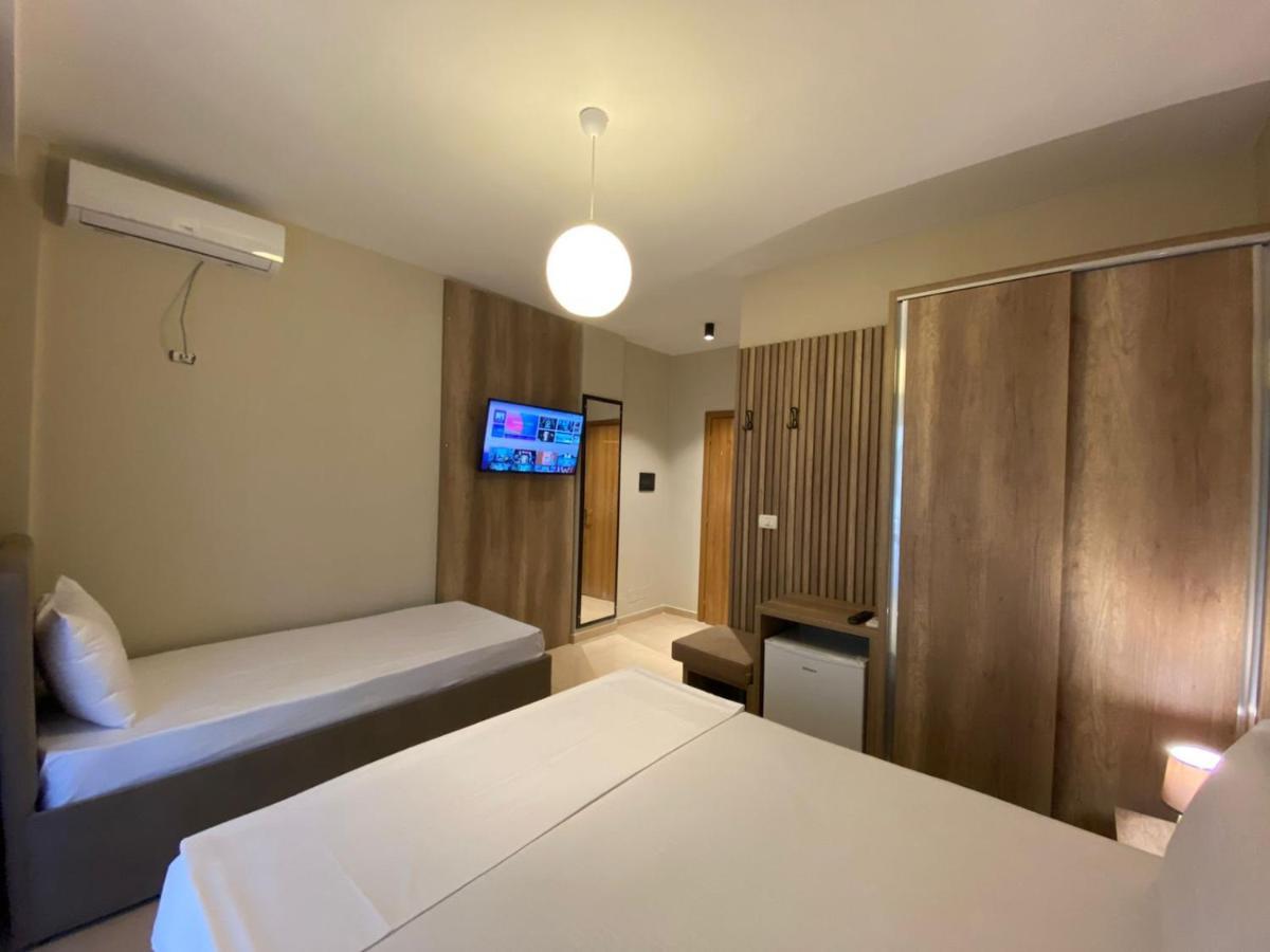 Rumar Hotel Дуррес Экстерьер фото
