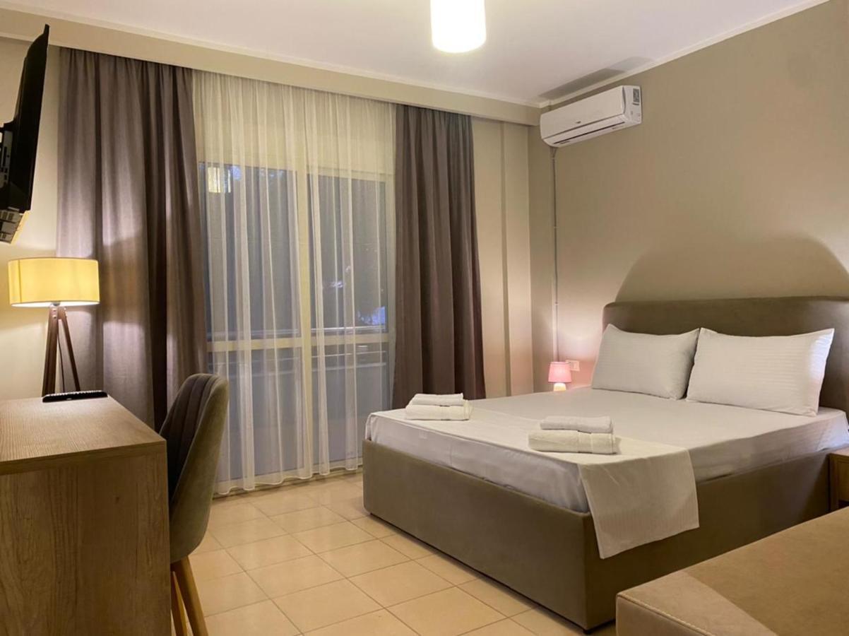 Rumar Hotel Дуррес Экстерьер фото