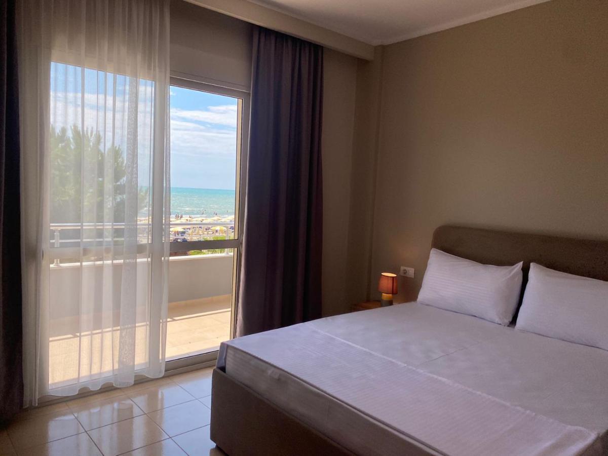 Rumar Hotel Дуррес Экстерьер фото