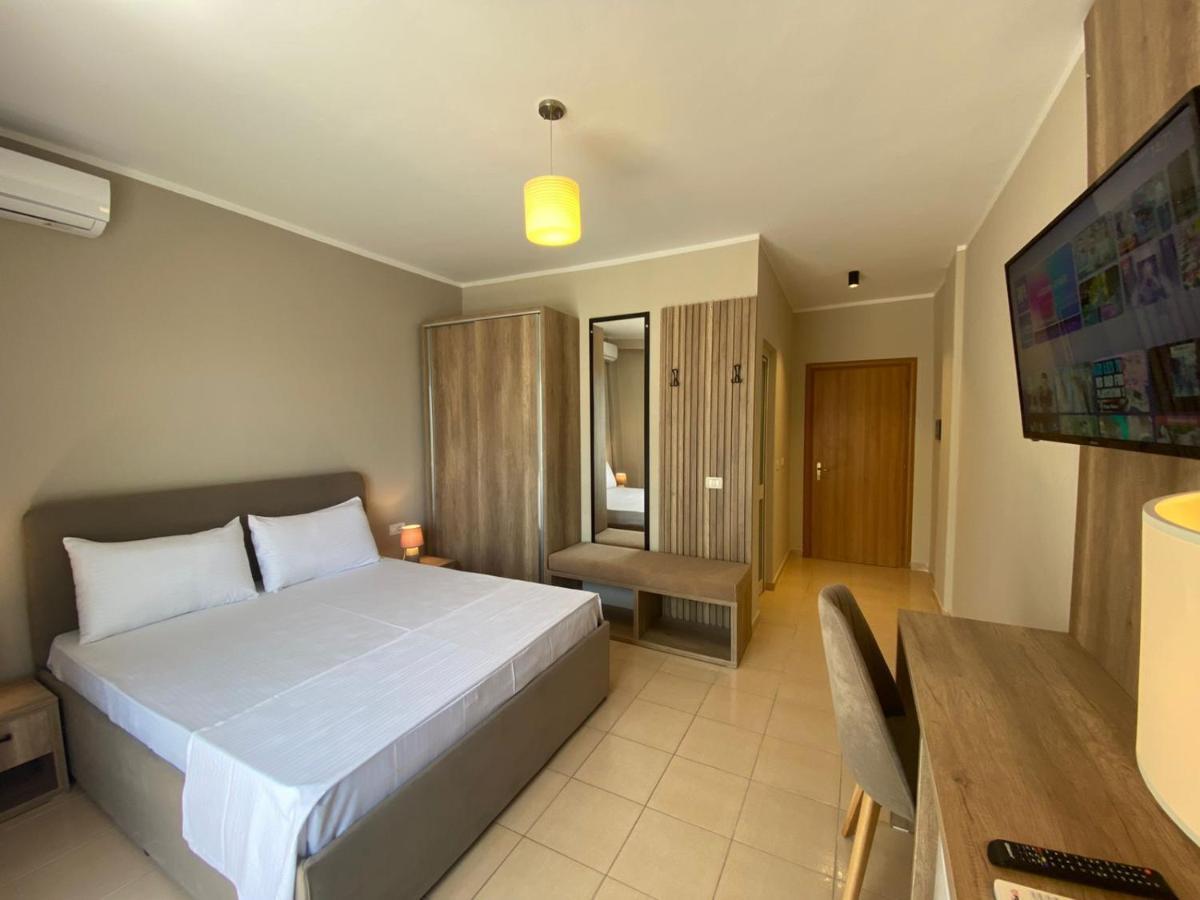Rumar Hotel Дуррес Экстерьер фото