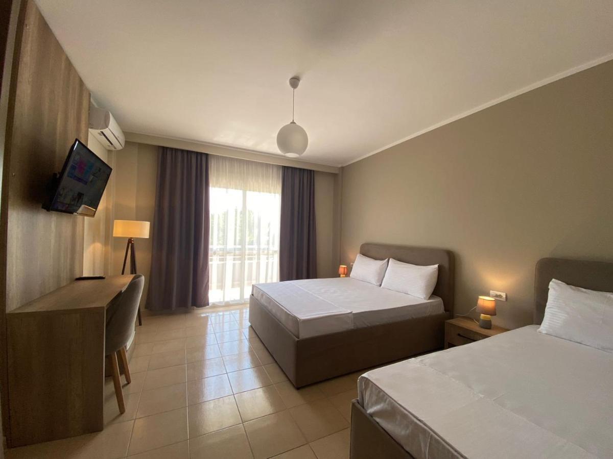 Rumar Hotel Дуррес Экстерьер фото