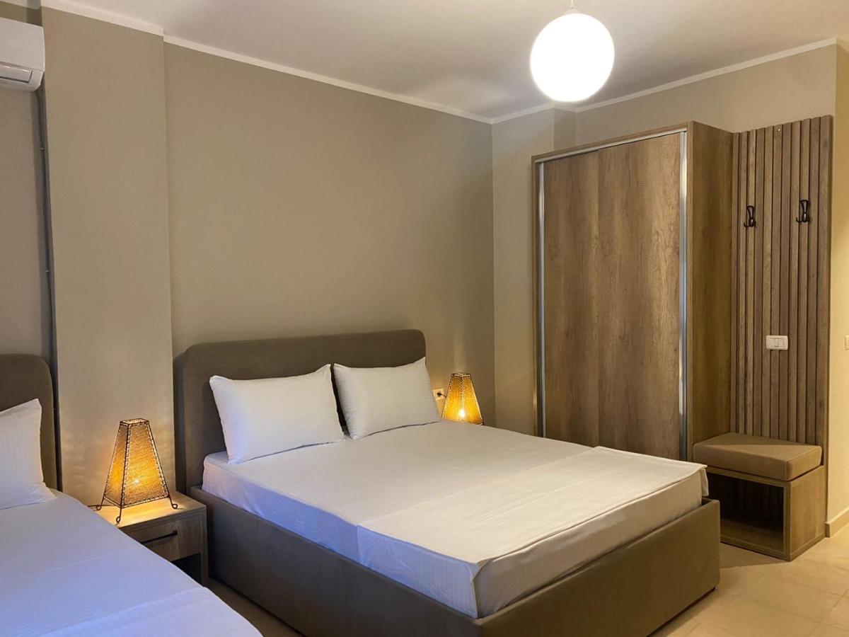Rumar Hotel Дуррес Экстерьер фото
