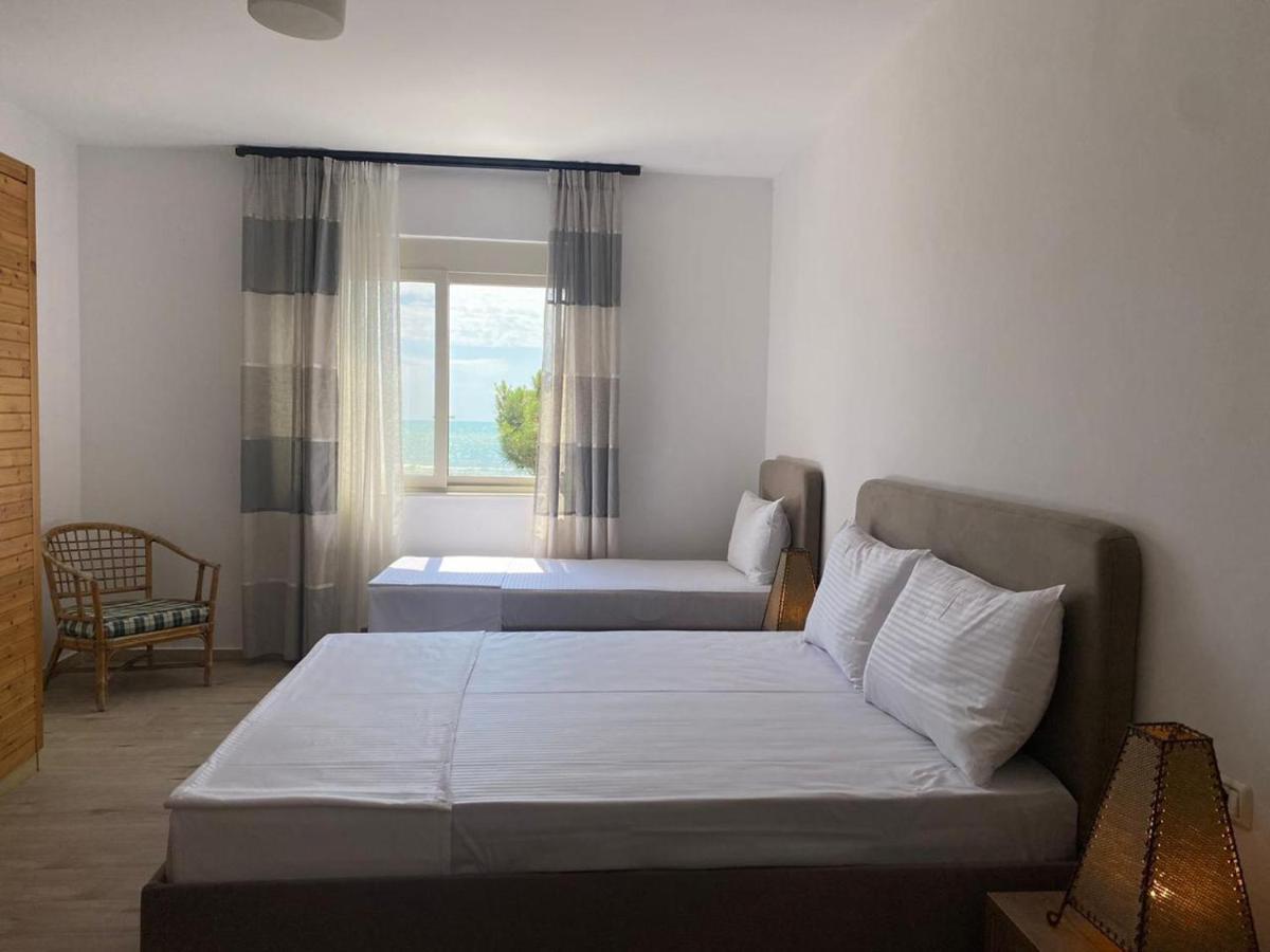 Rumar Hotel Дуррес Экстерьер фото