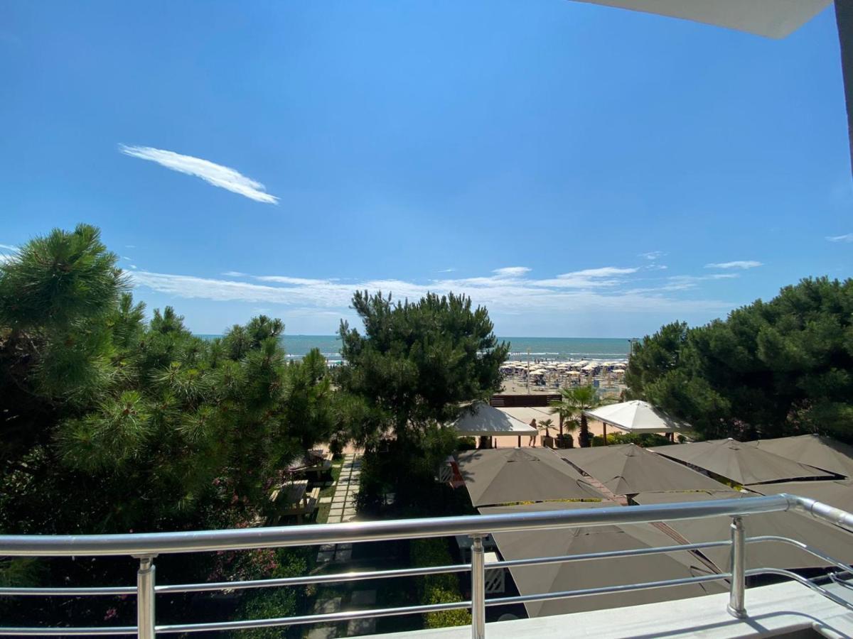 Rumar Hotel Дуррес Экстерьер фото