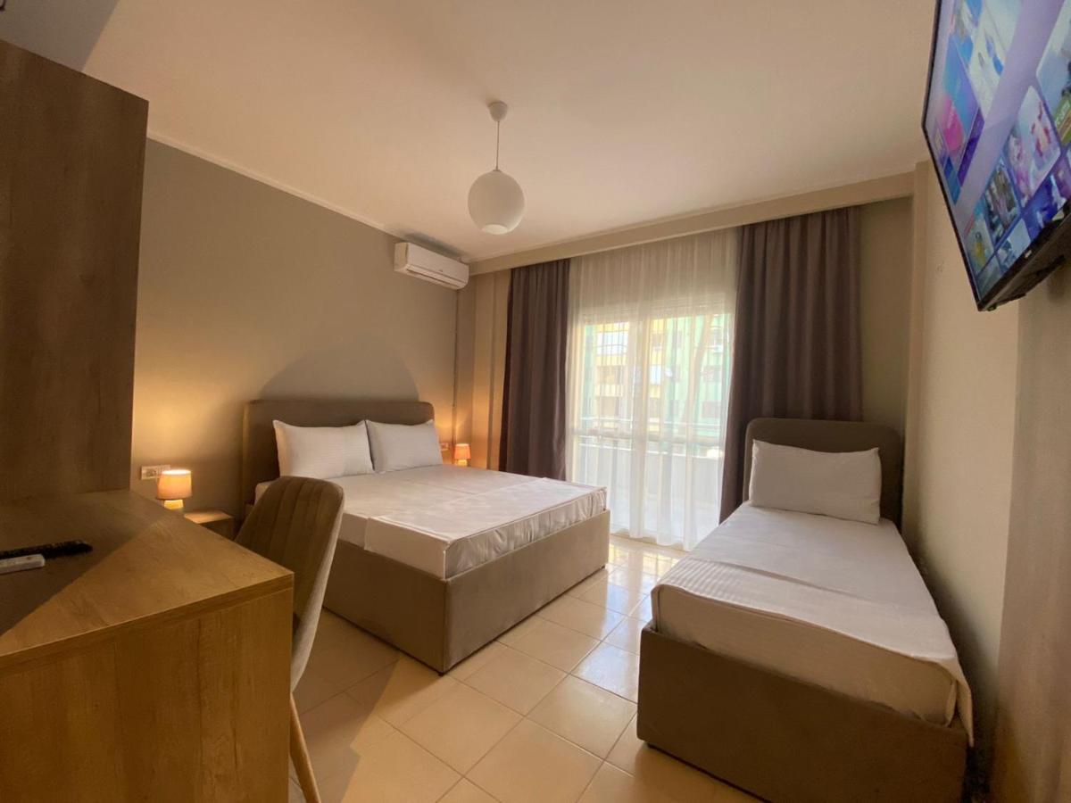 Rumar Hotel Дуррес Экстерьер фото